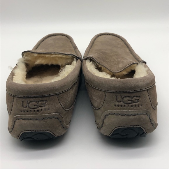 Ugg Ascot Men's Size 10 Suede Sheepskin Lined Moccasin Slip Ons - Picture 4 of 6